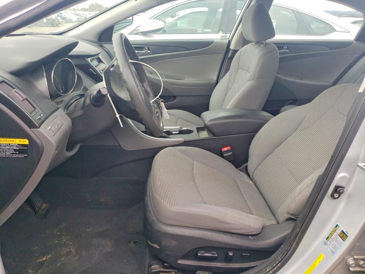 2012 HYUNDAI SONATA