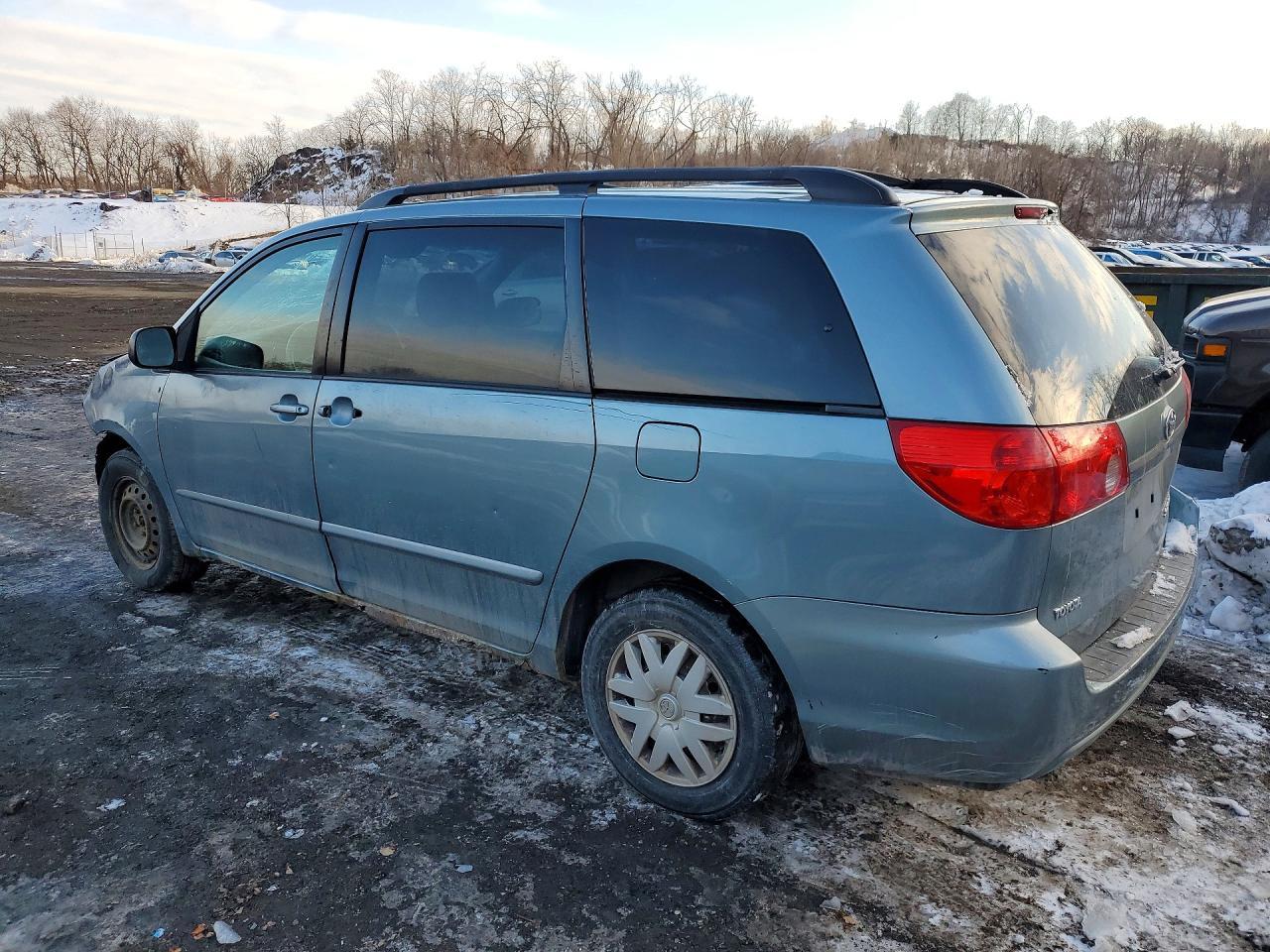 2008 TOYOTA SIENNA