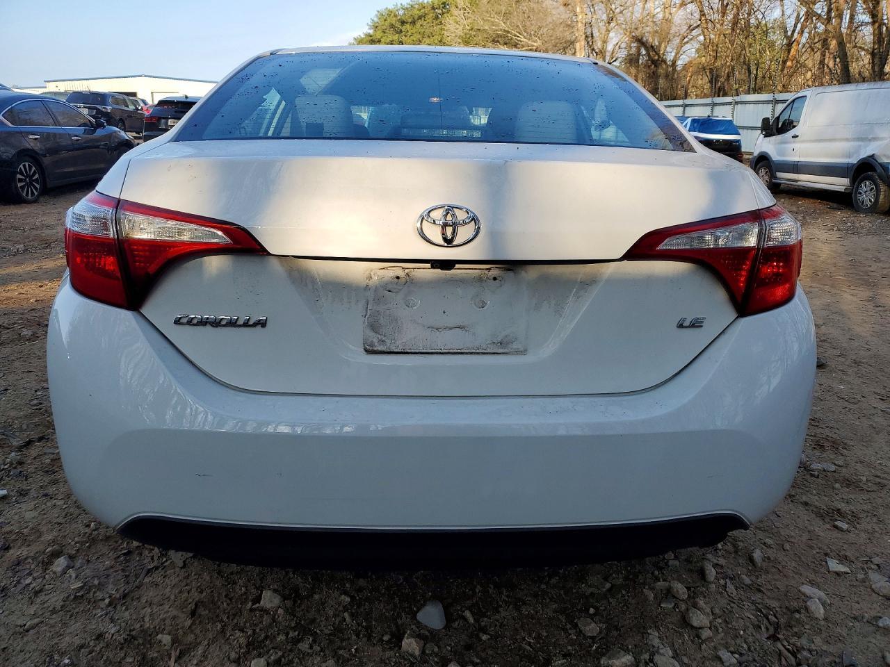 2015 TOYOTA COROLLA