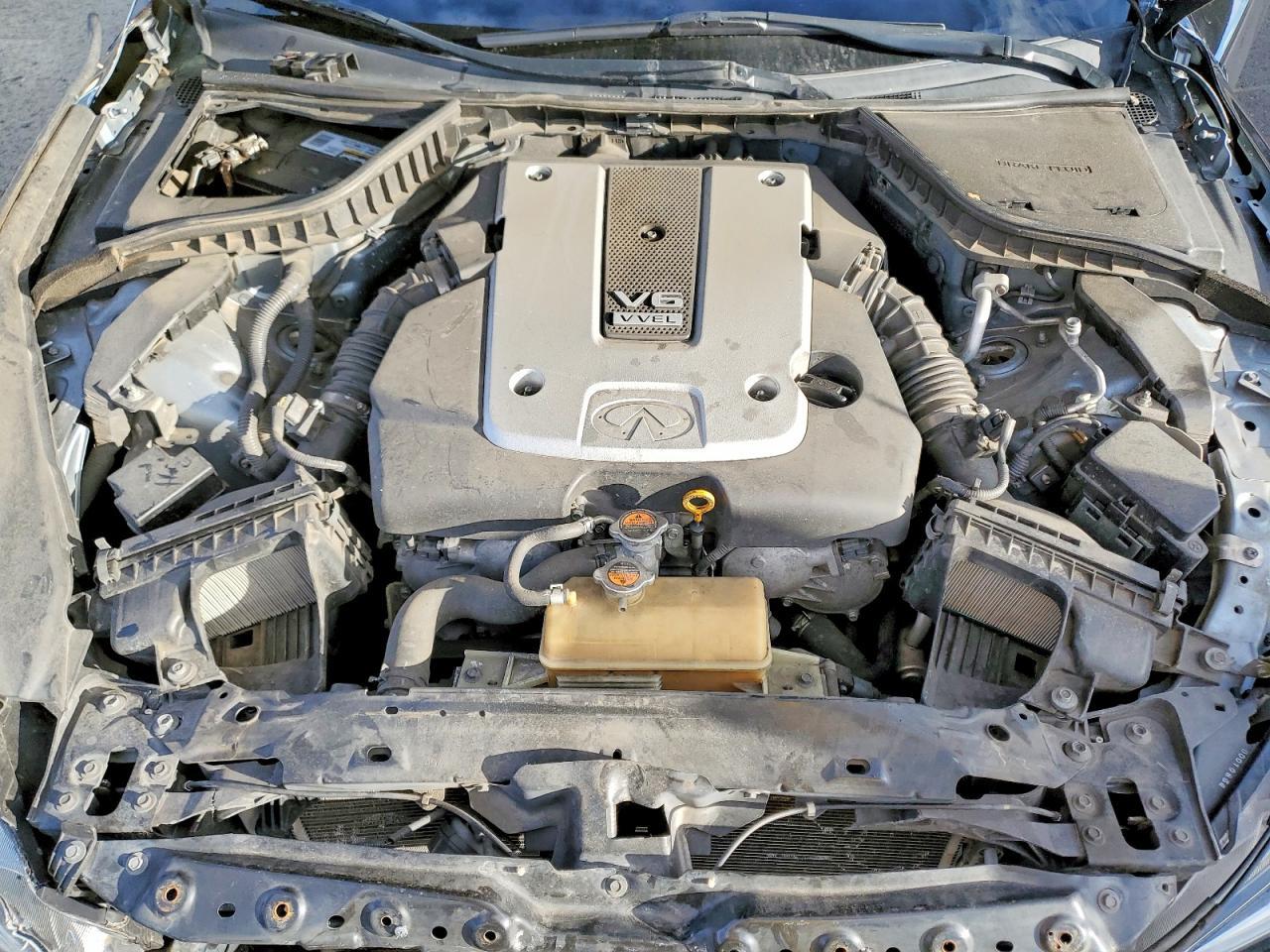 2014 INFINITI Q50