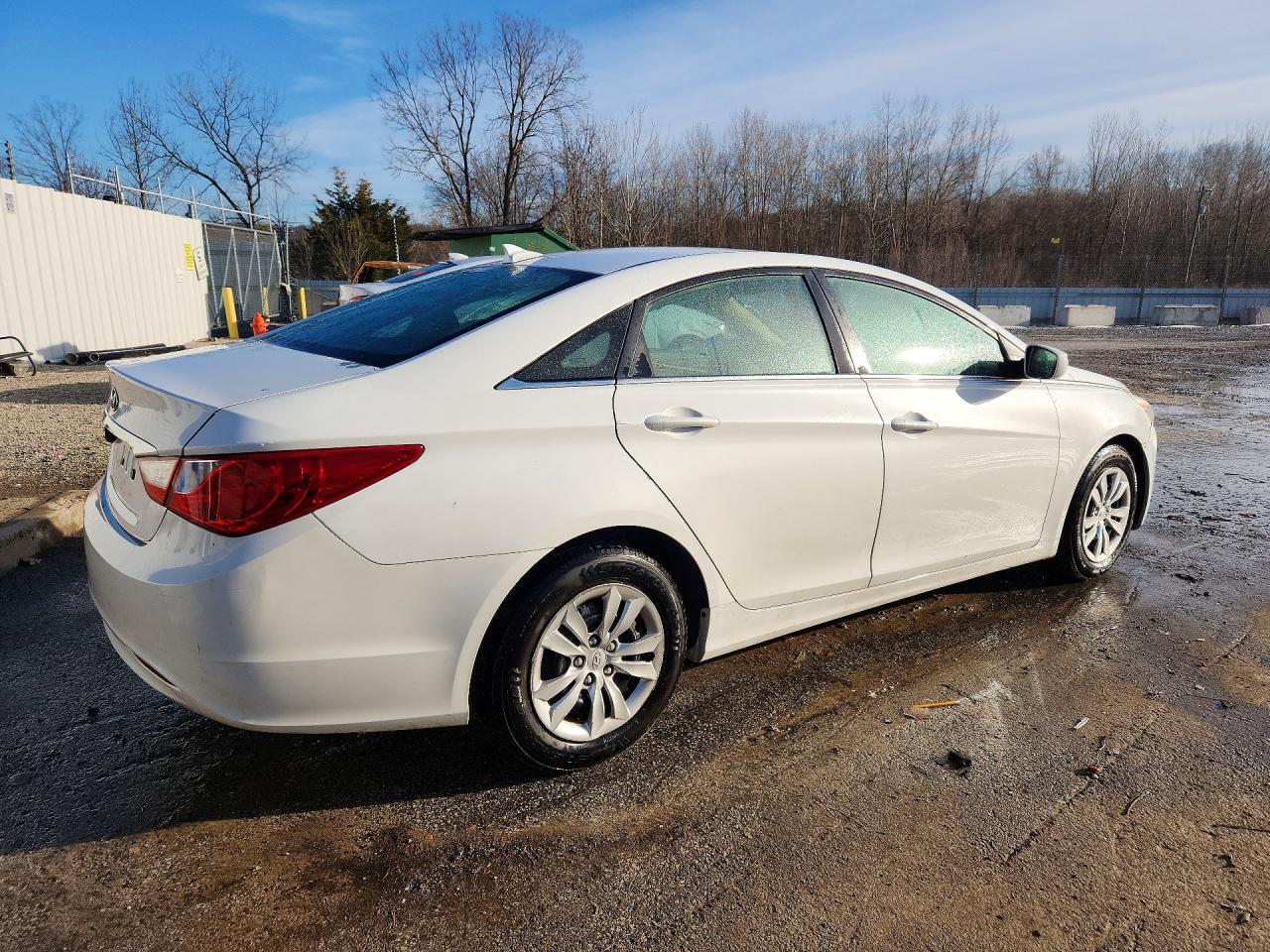 2013 HYUNDAI SONATA
