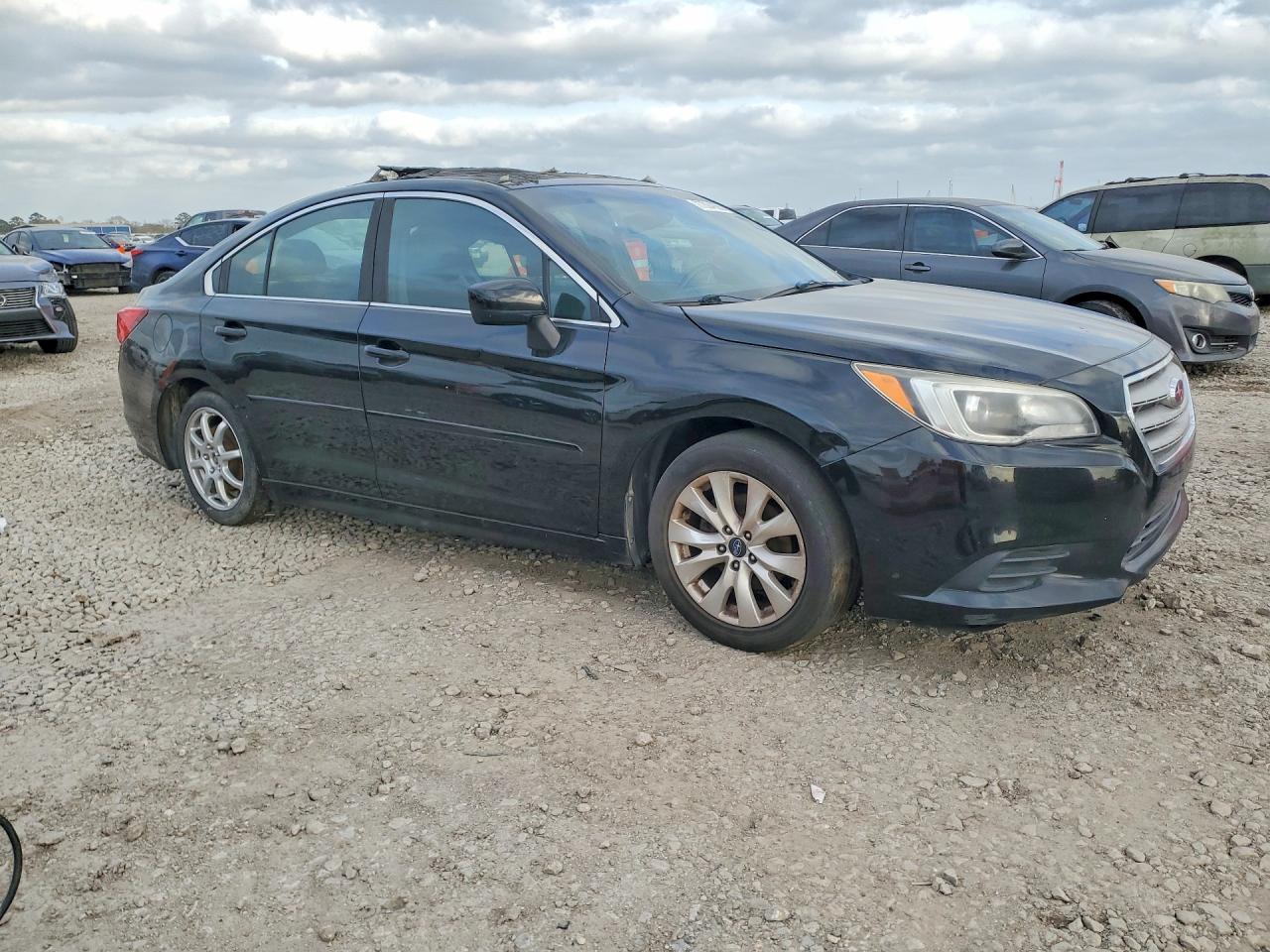 2017 SUBARU Legacy