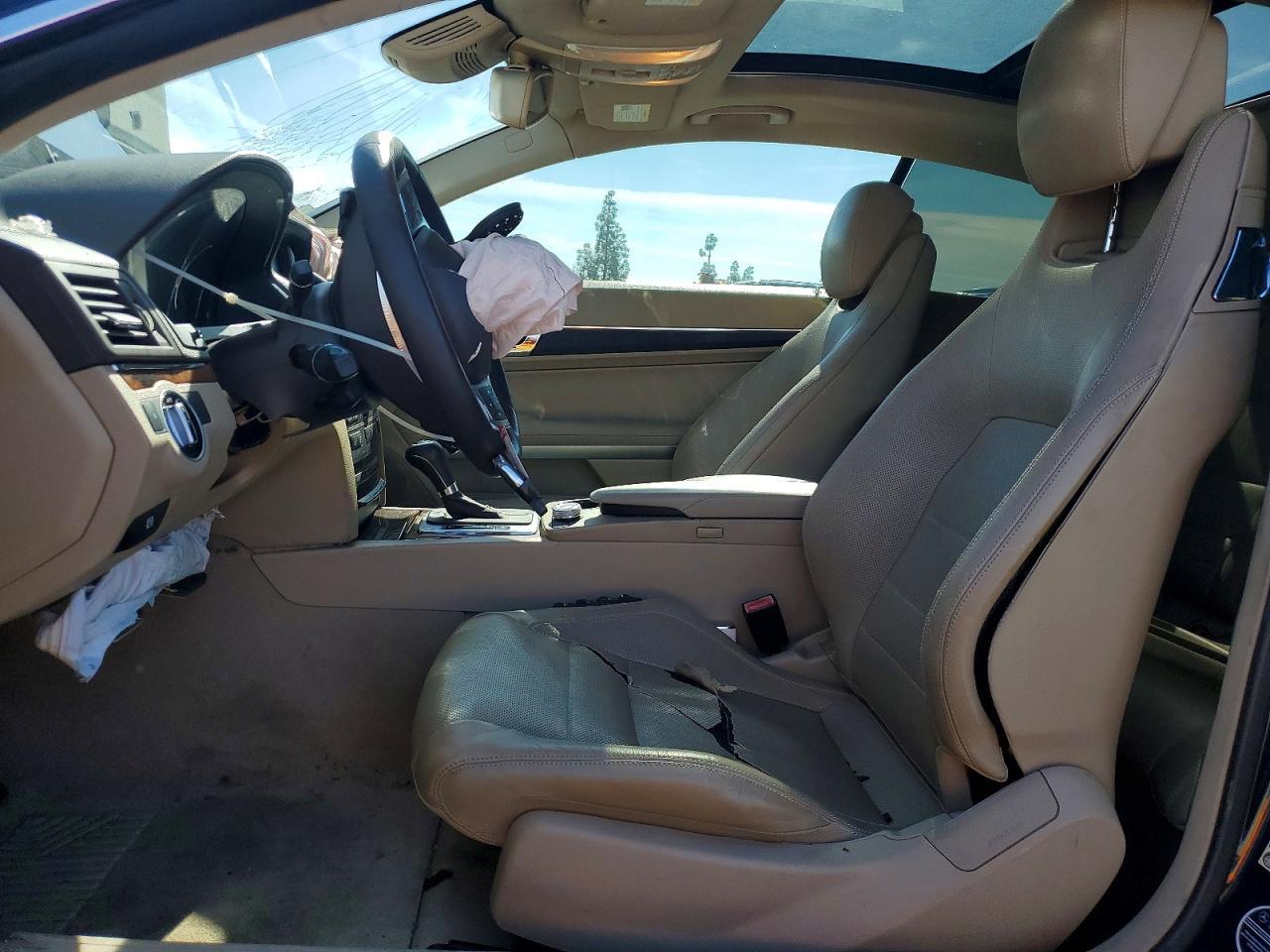 2012 MERCEDES-BENZ E-Class