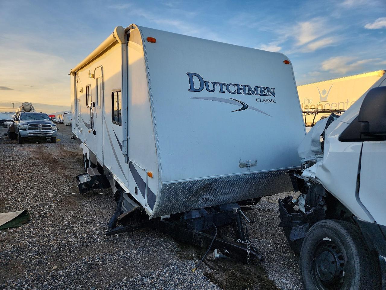 2011 DUTCHMEN Camper