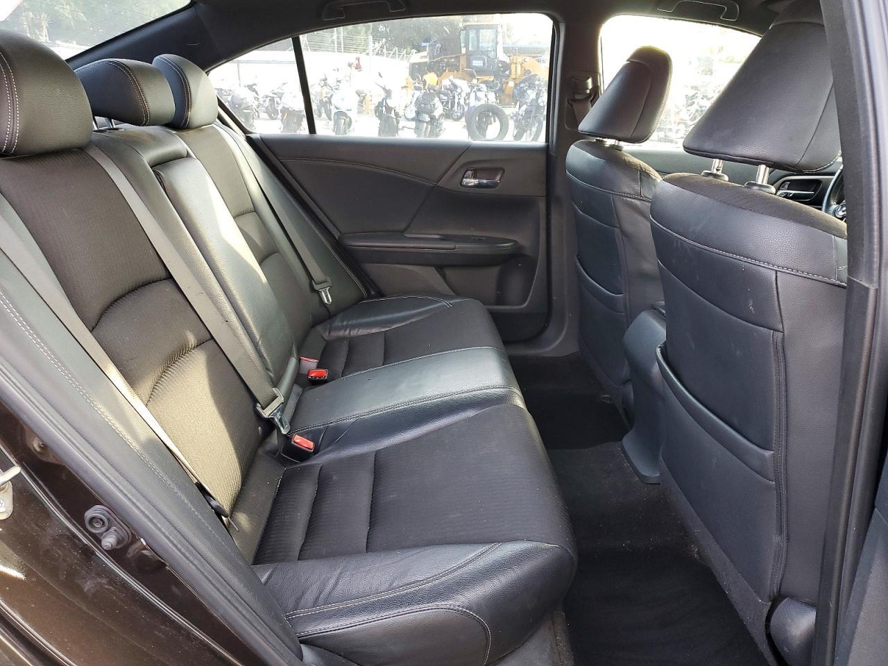 2016 HONDA ACCORD