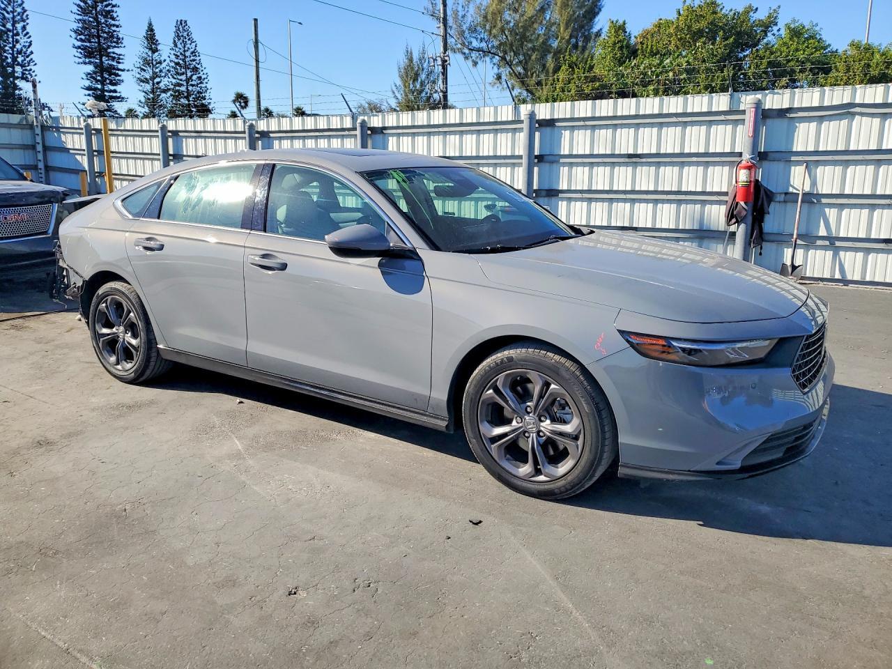2025 HONDA ACCORD