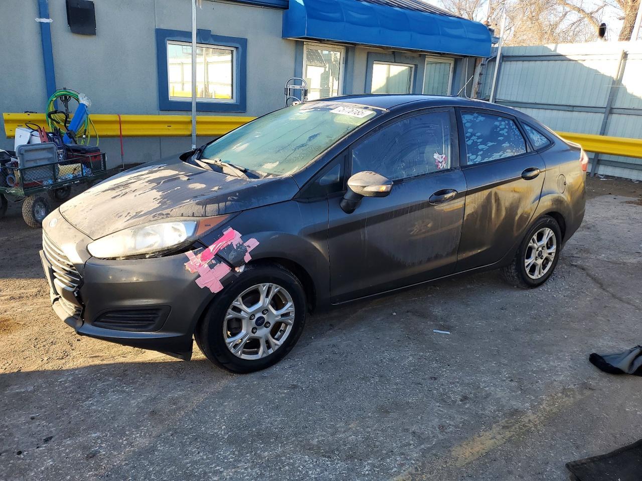 2015 FORD Fiesta