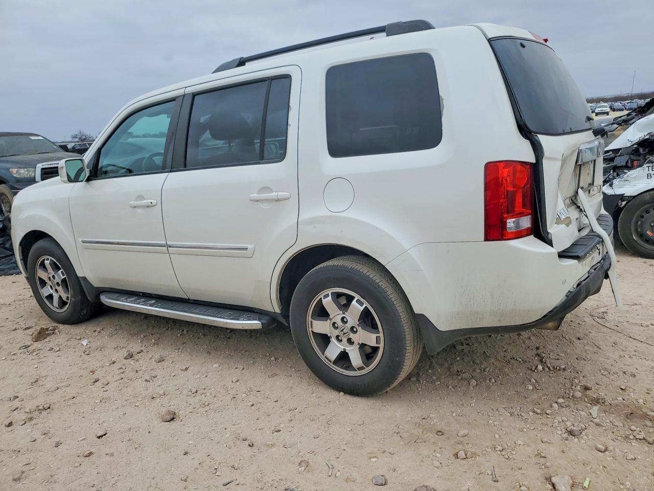 2013 HONDA PILOT