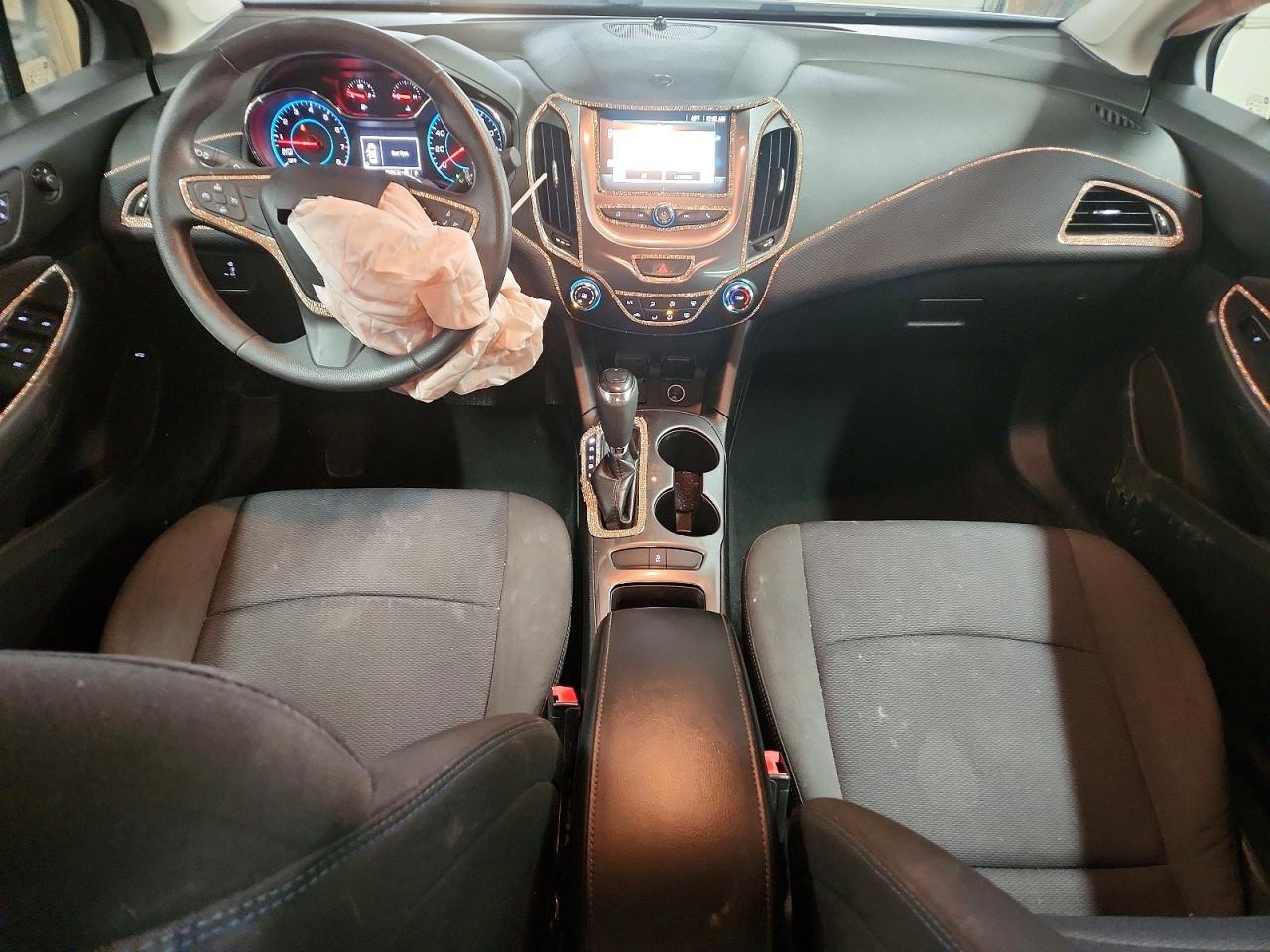 2017 CHEVROLET CRUZE