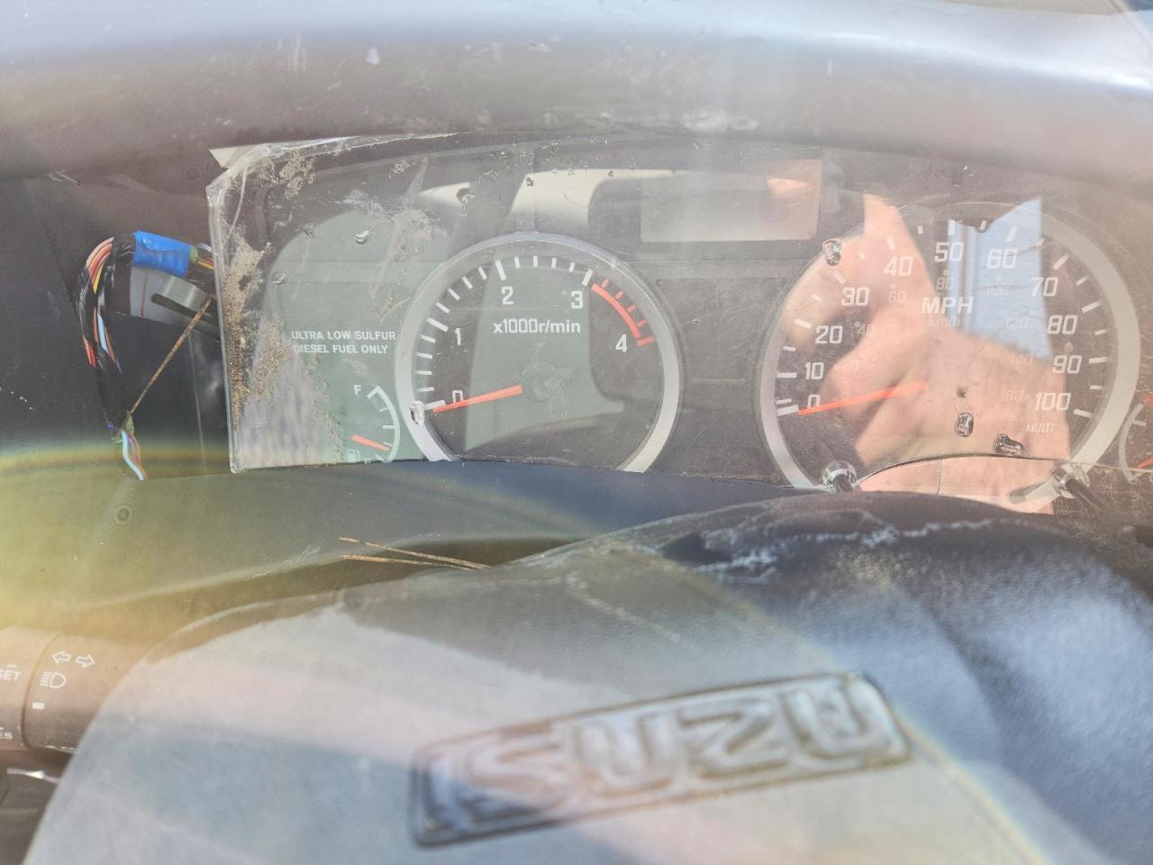 2024 ISUZU NRR