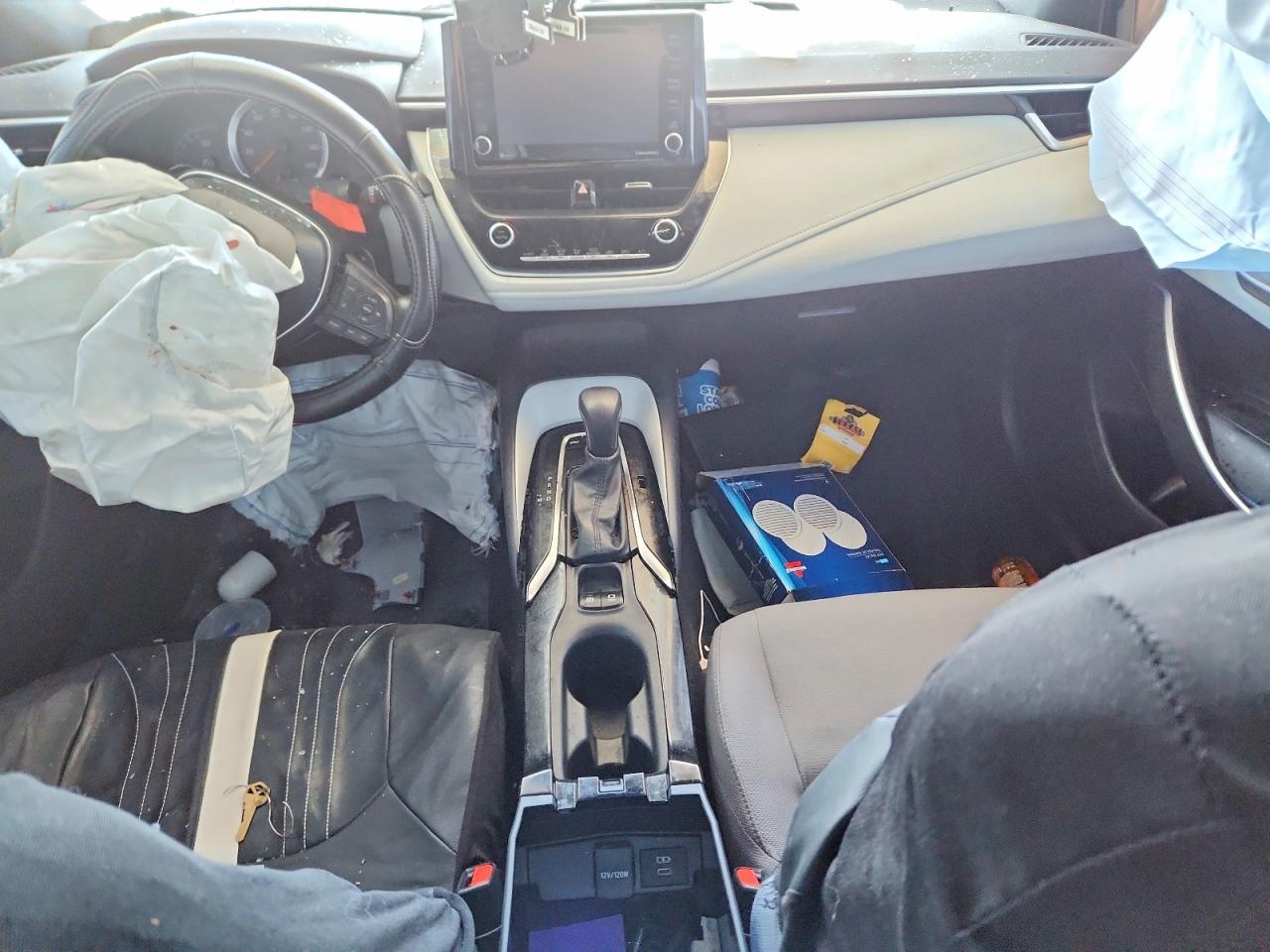 2022 TOYOTA COROLLA