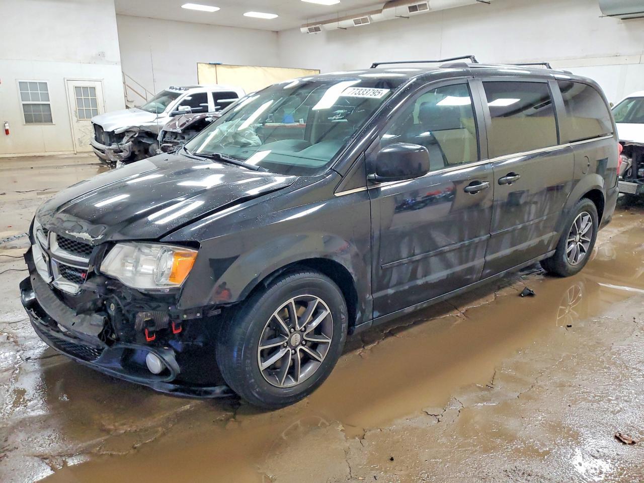 2017 DODGE GRAND CARAVAN