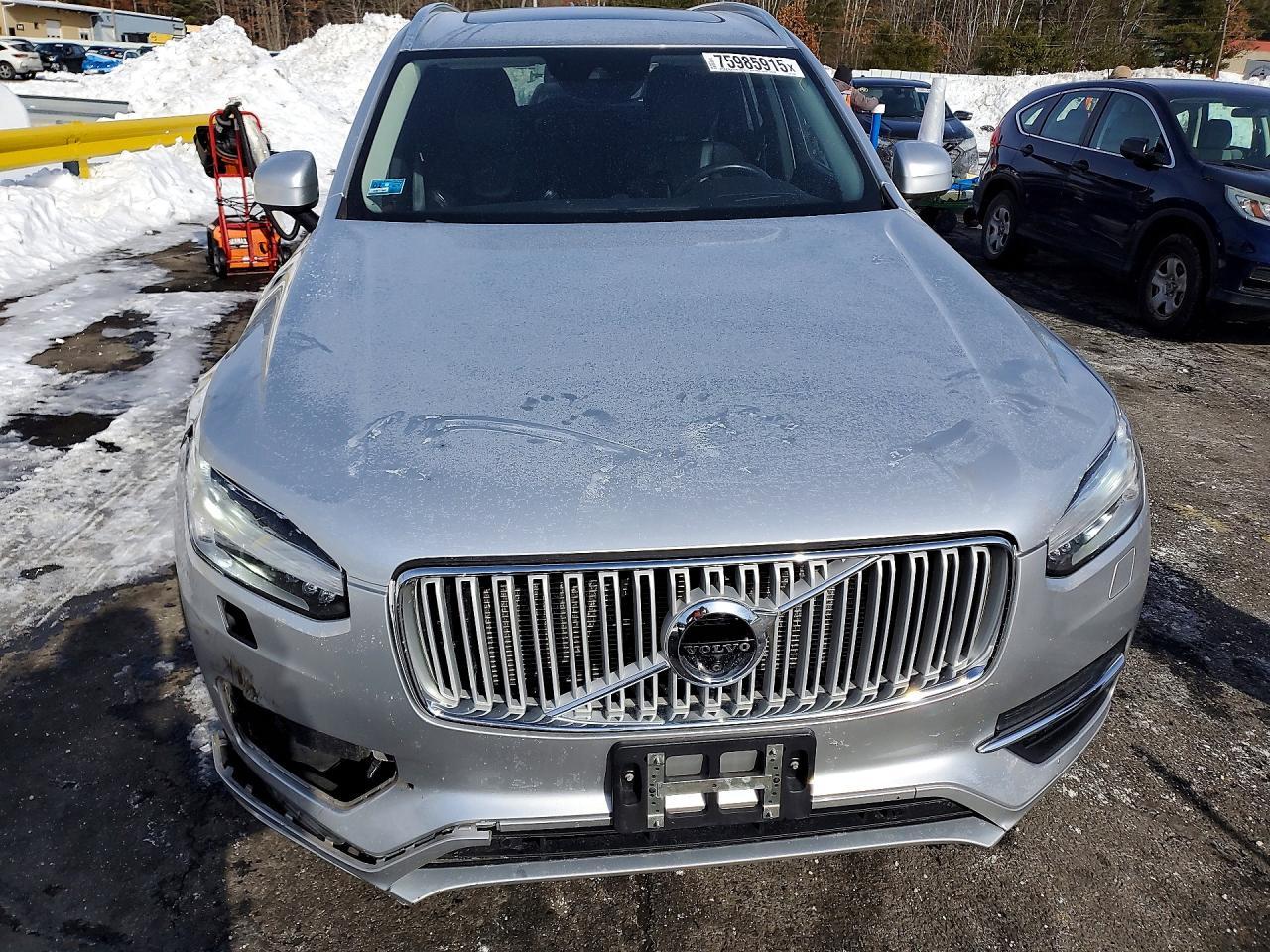 2018 VOLVO XC90