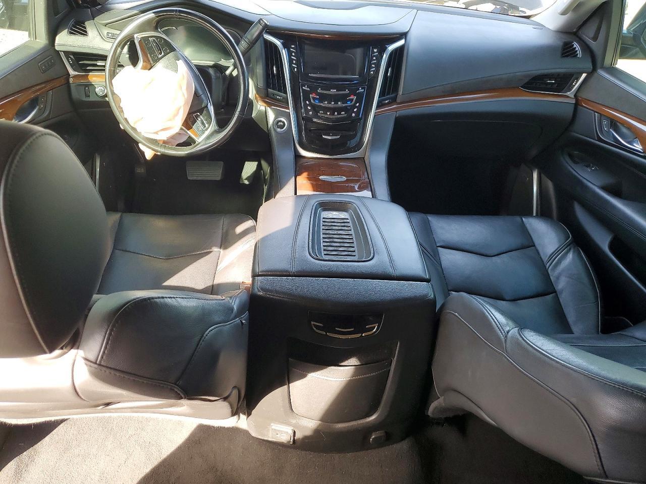 2019 CADILLAC Escalade ESV