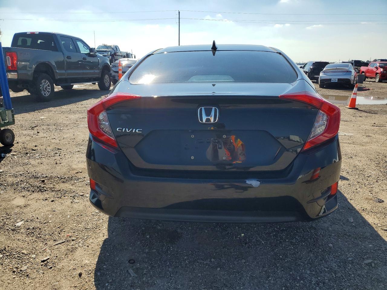 2018 HONDA CIVIC