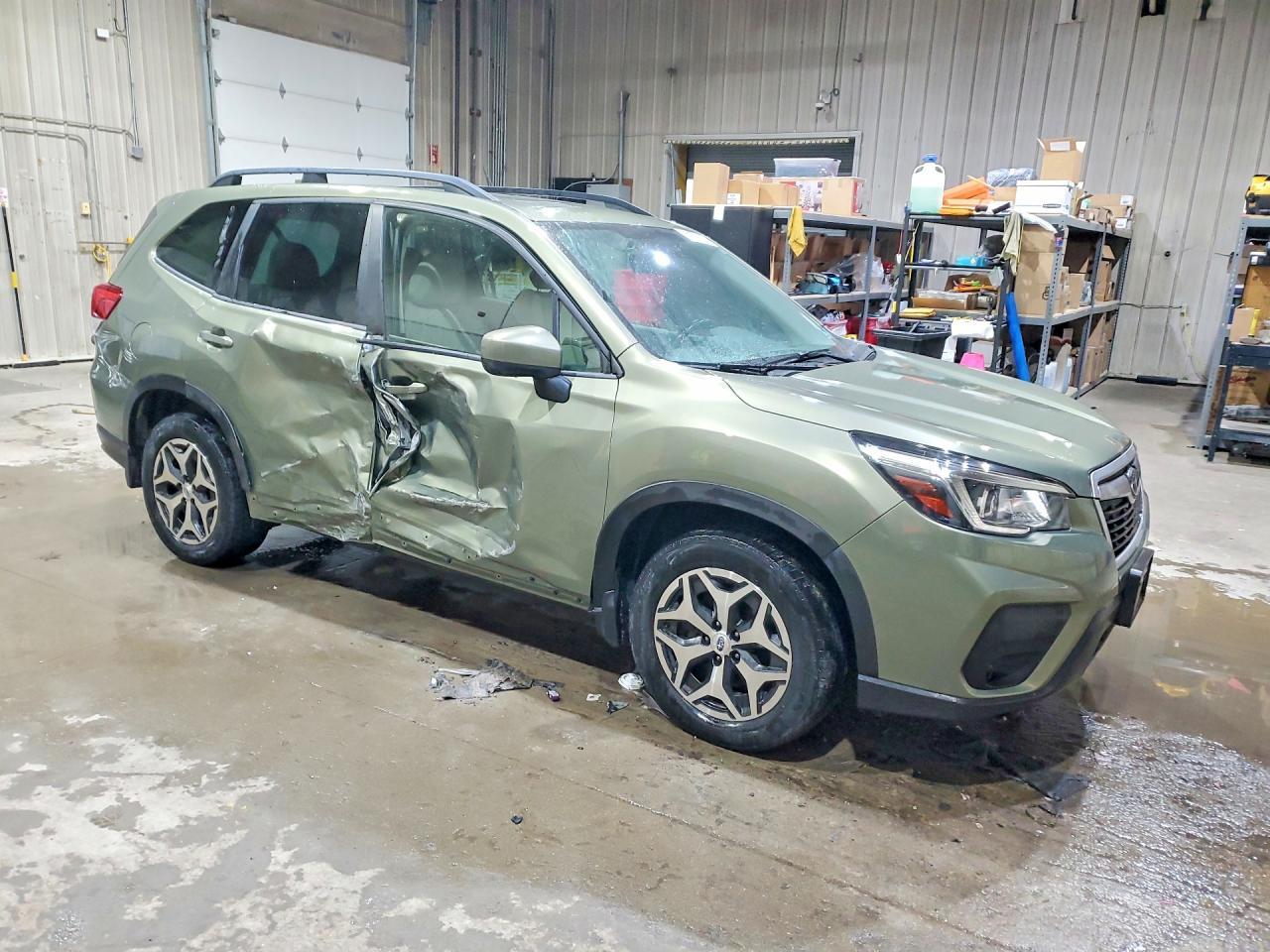 2020 SUBARU FORESTER