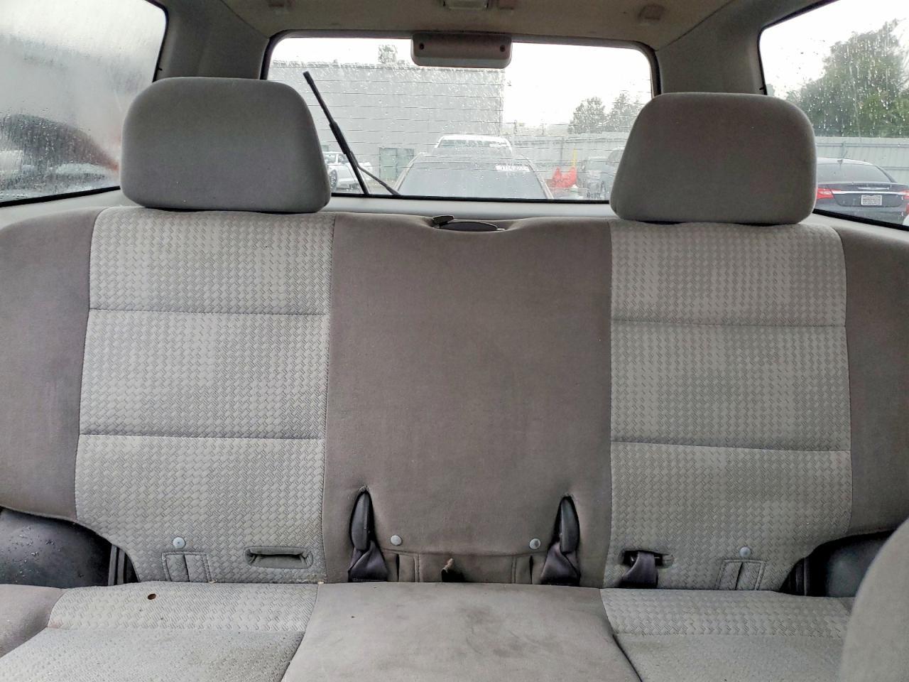 2002 MITSUBISHI Montero