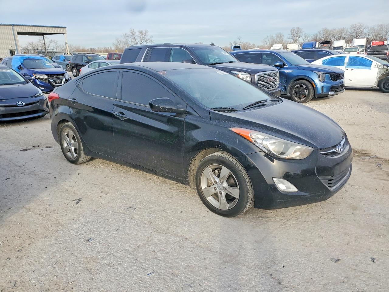 2012 HYUNDAI ELANTRA