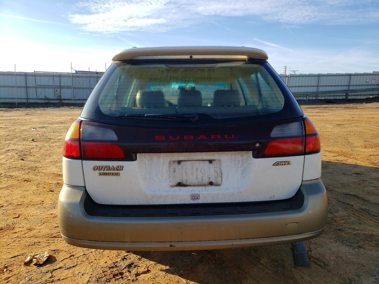 2000 SUBARU Legacy