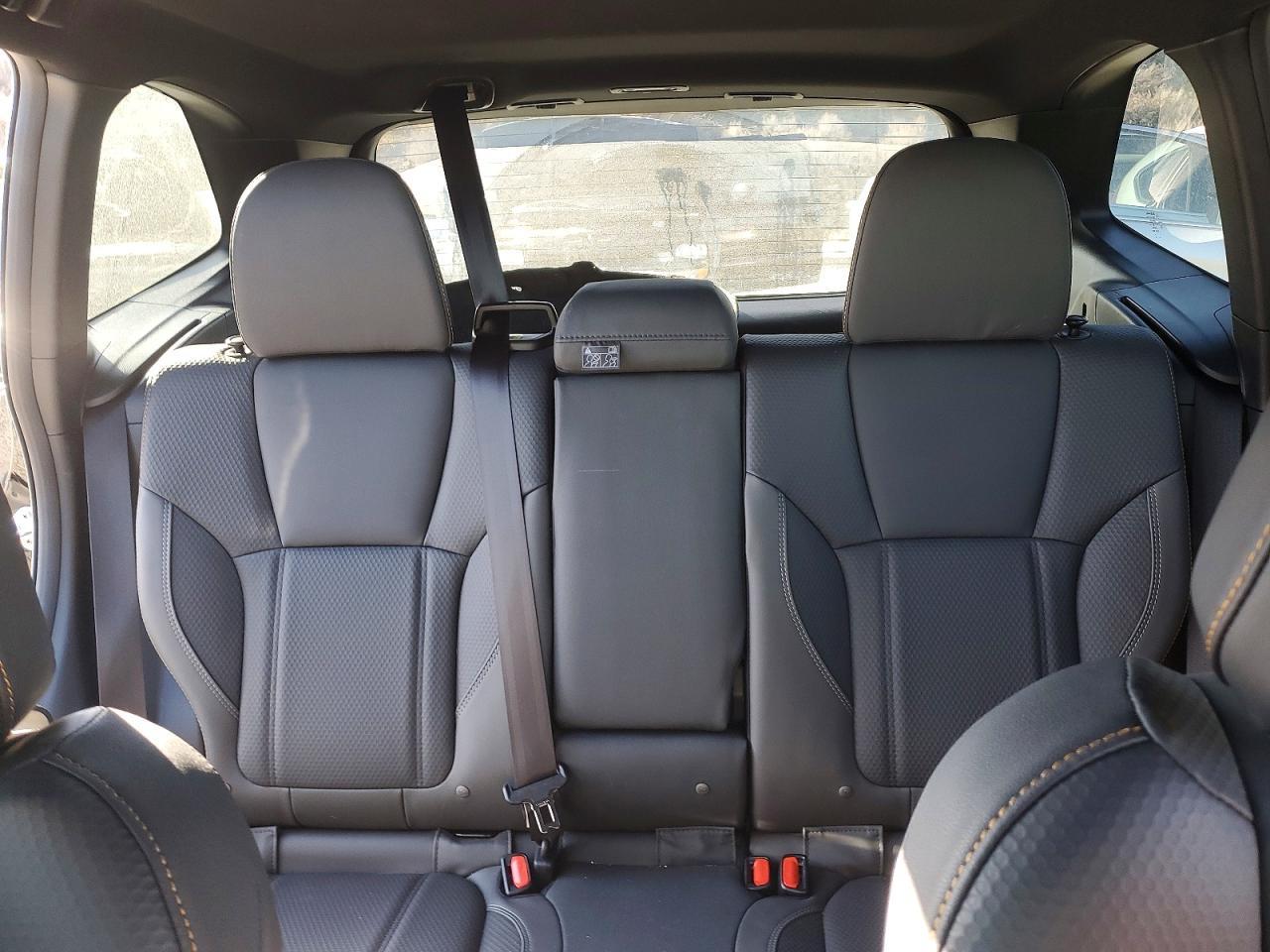 2024 SUBARU FORESTER