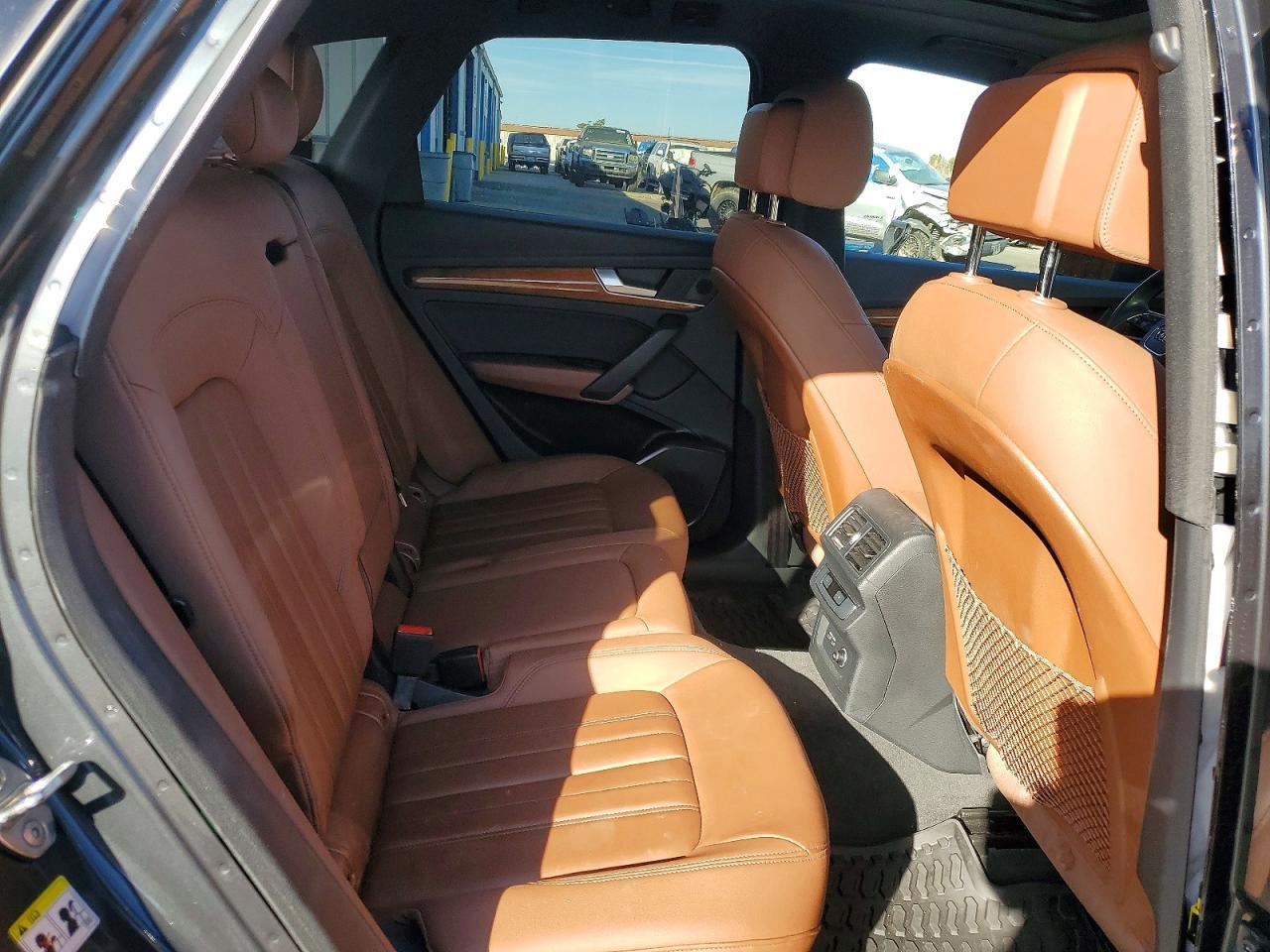 2021 AUDI Q5