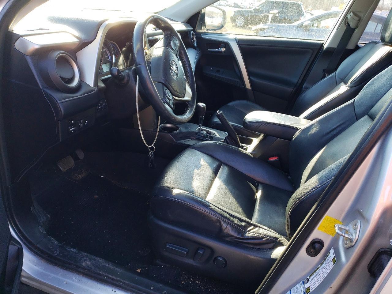 2015 TOYOTA RAV4