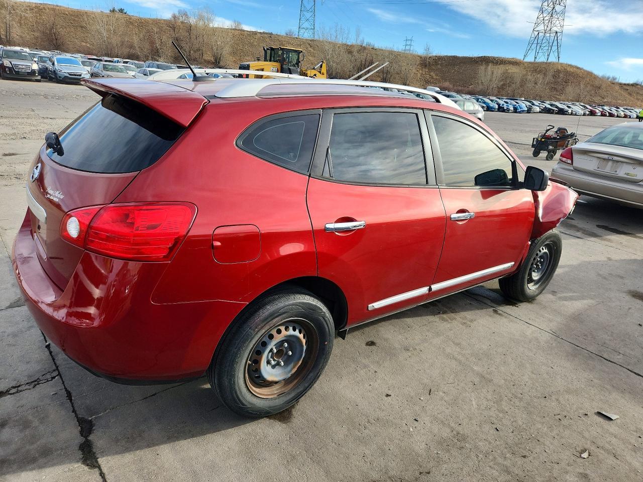 2015 NISSAN ROGUE