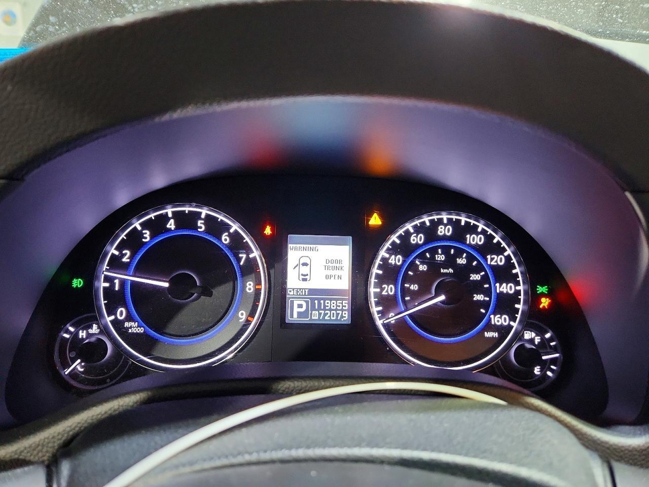 2013 INFINITI G37