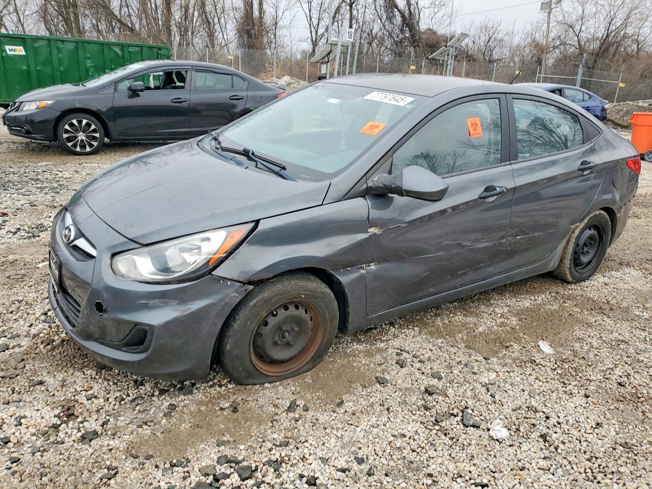 2012 HYUNDAI ACCENT