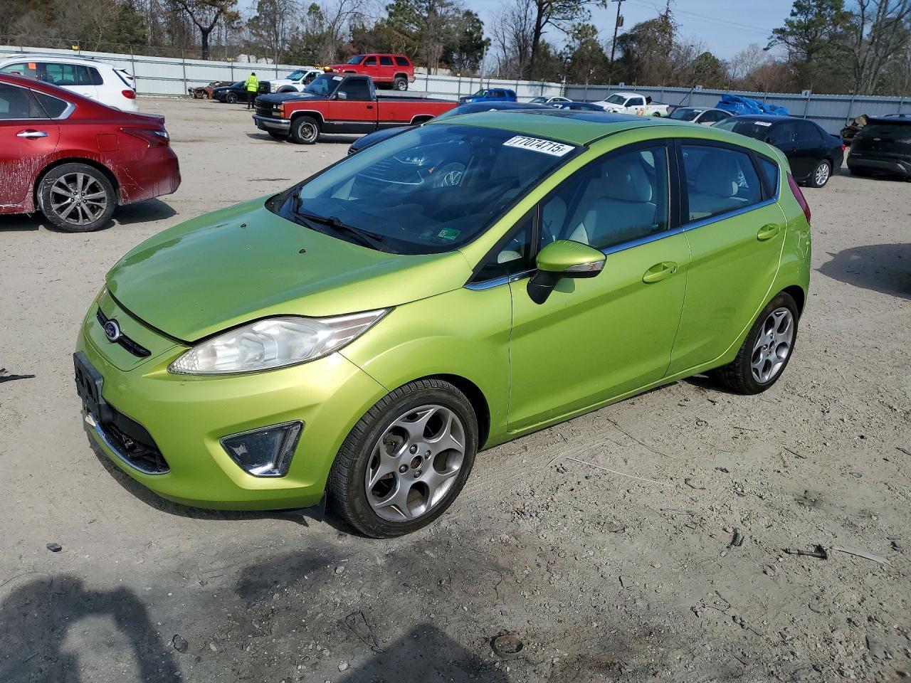 2011 FORD Fiesta
