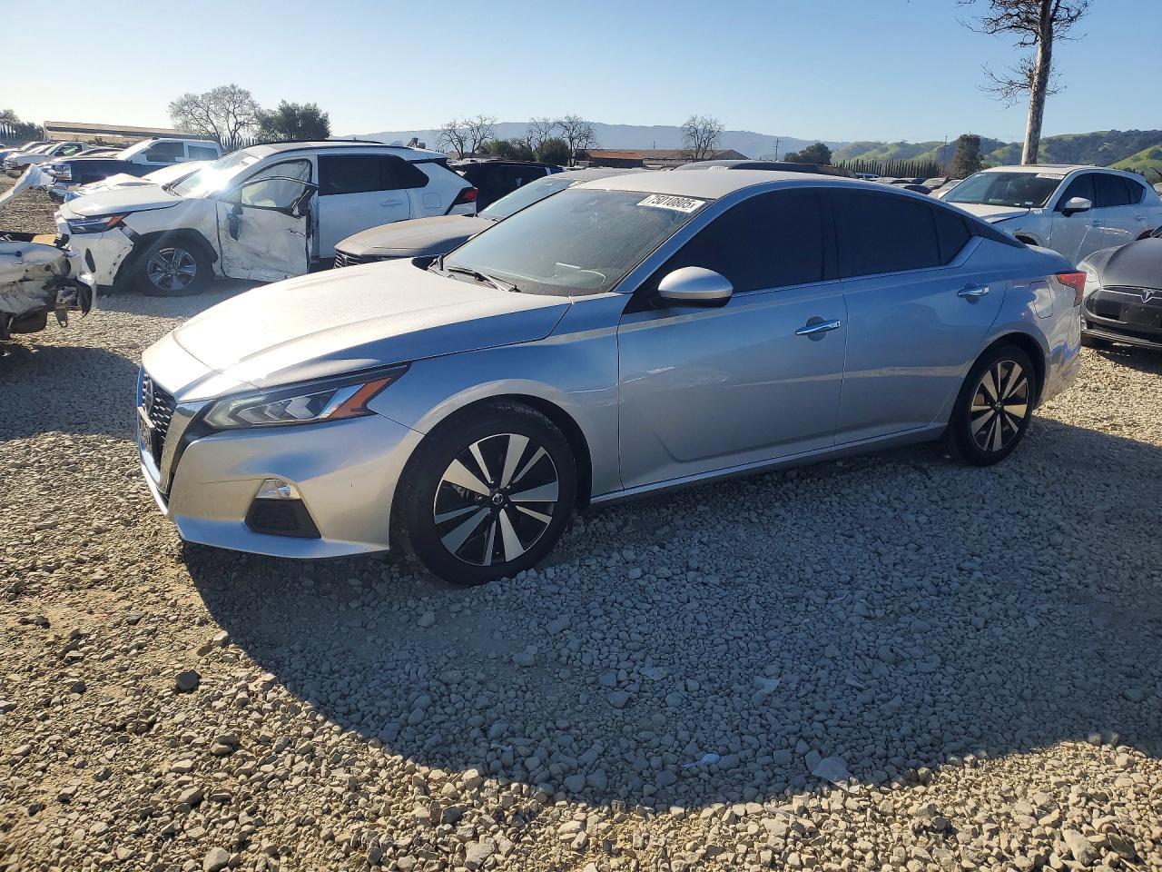 2022 NISSAN ALTIMA