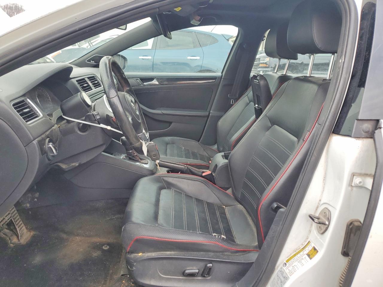 2014 VOLKSWAGEN JETTA