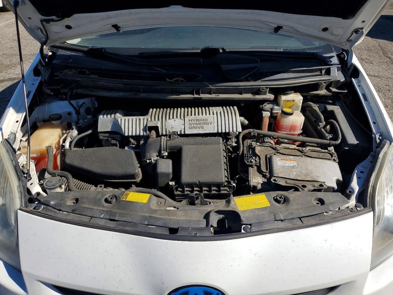 2011 TOYOTA PRIUS