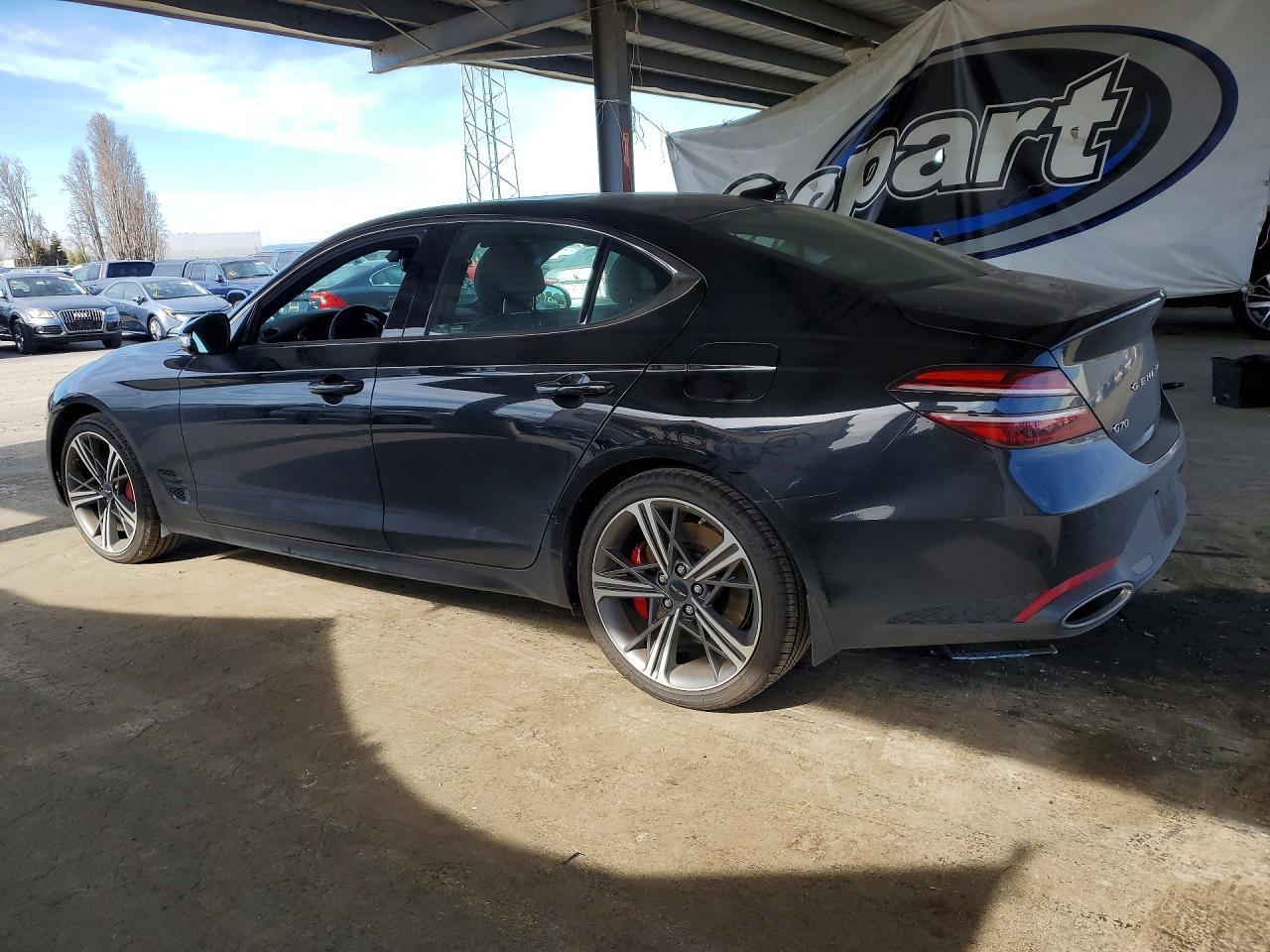 2025 GENESIS G70