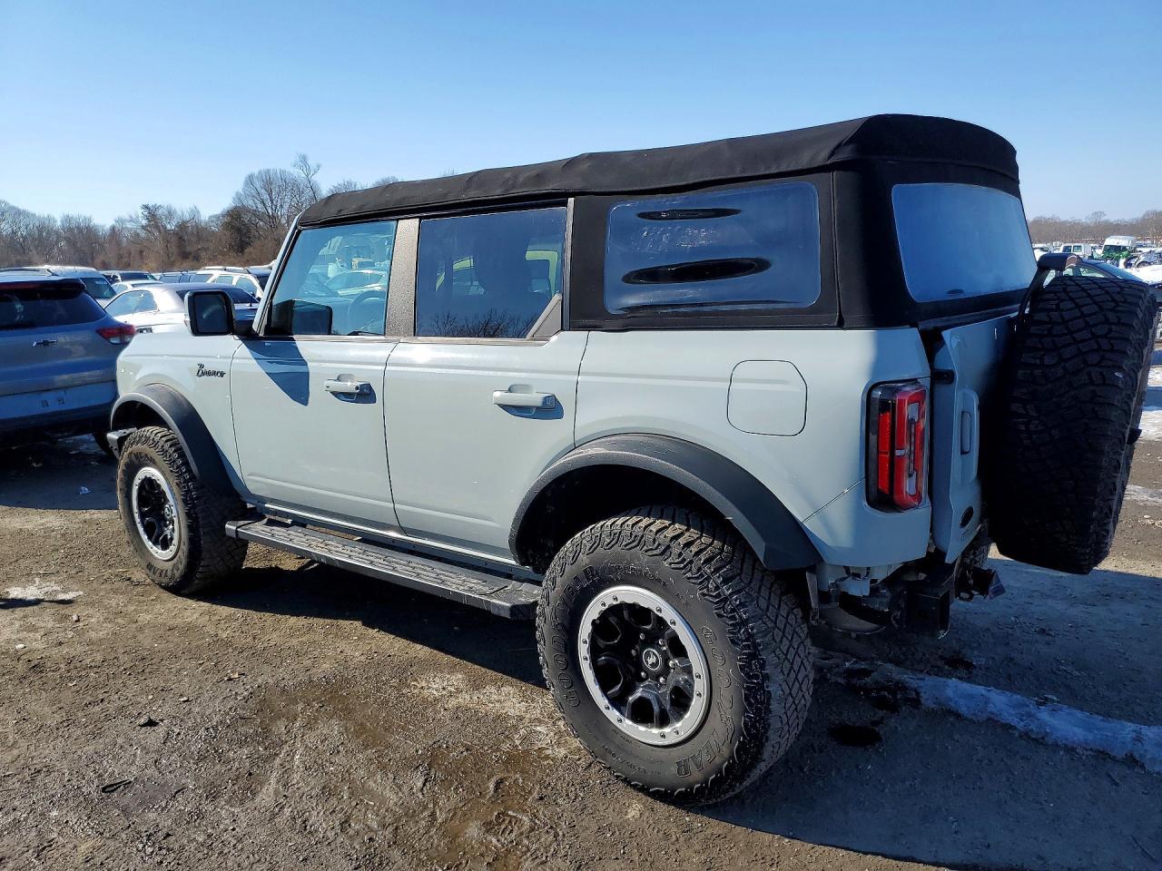 2022 FORD Bronco