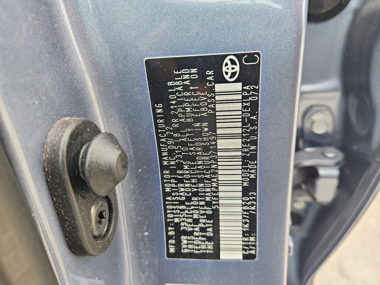 2022 TOYOTA COROLLA
