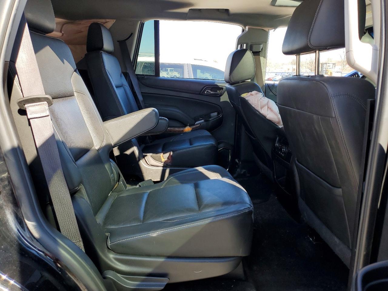 2017 CHEVROLET Tahoe