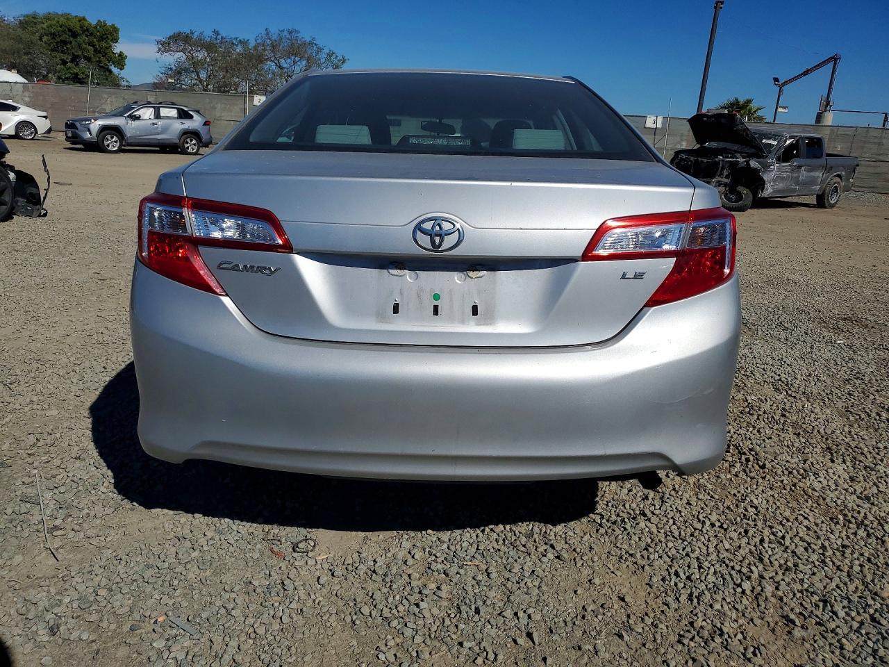 2012 TOYOTA CAMRY