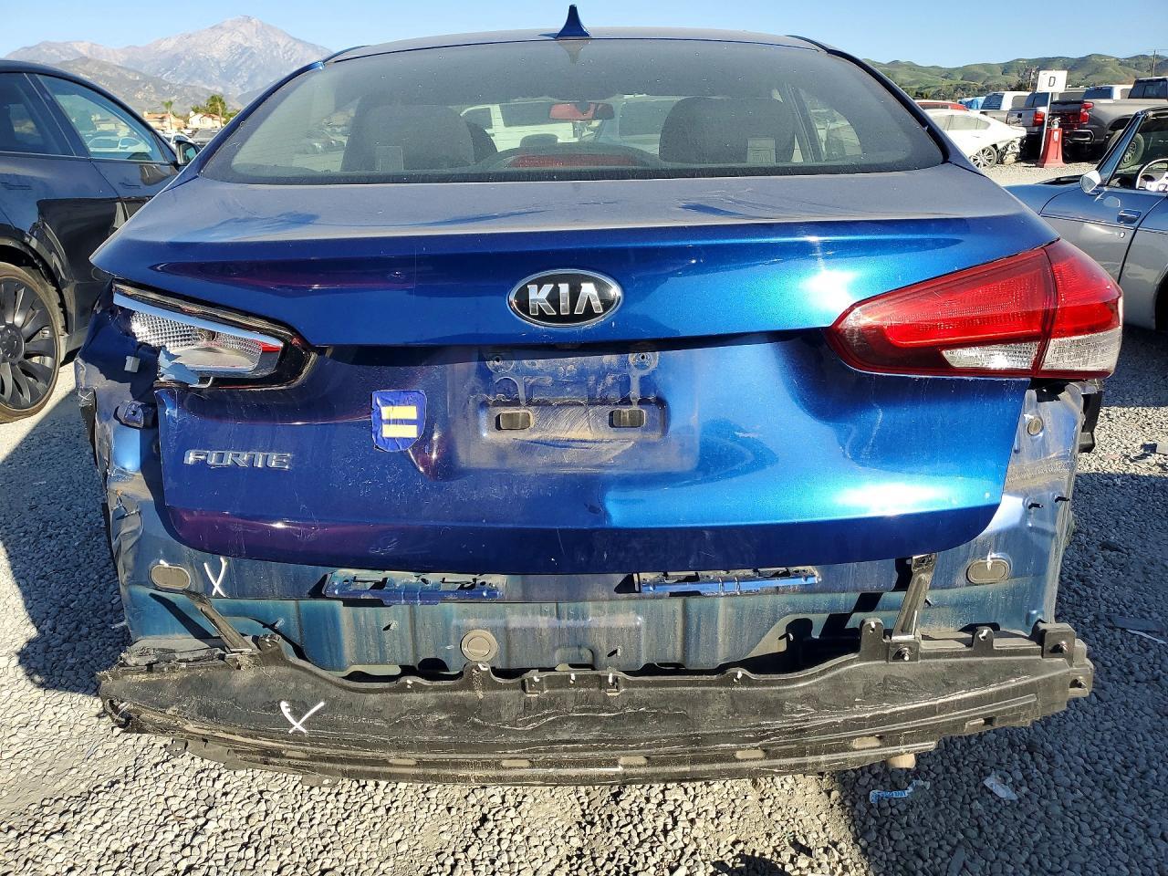 2018 KIA FORTE