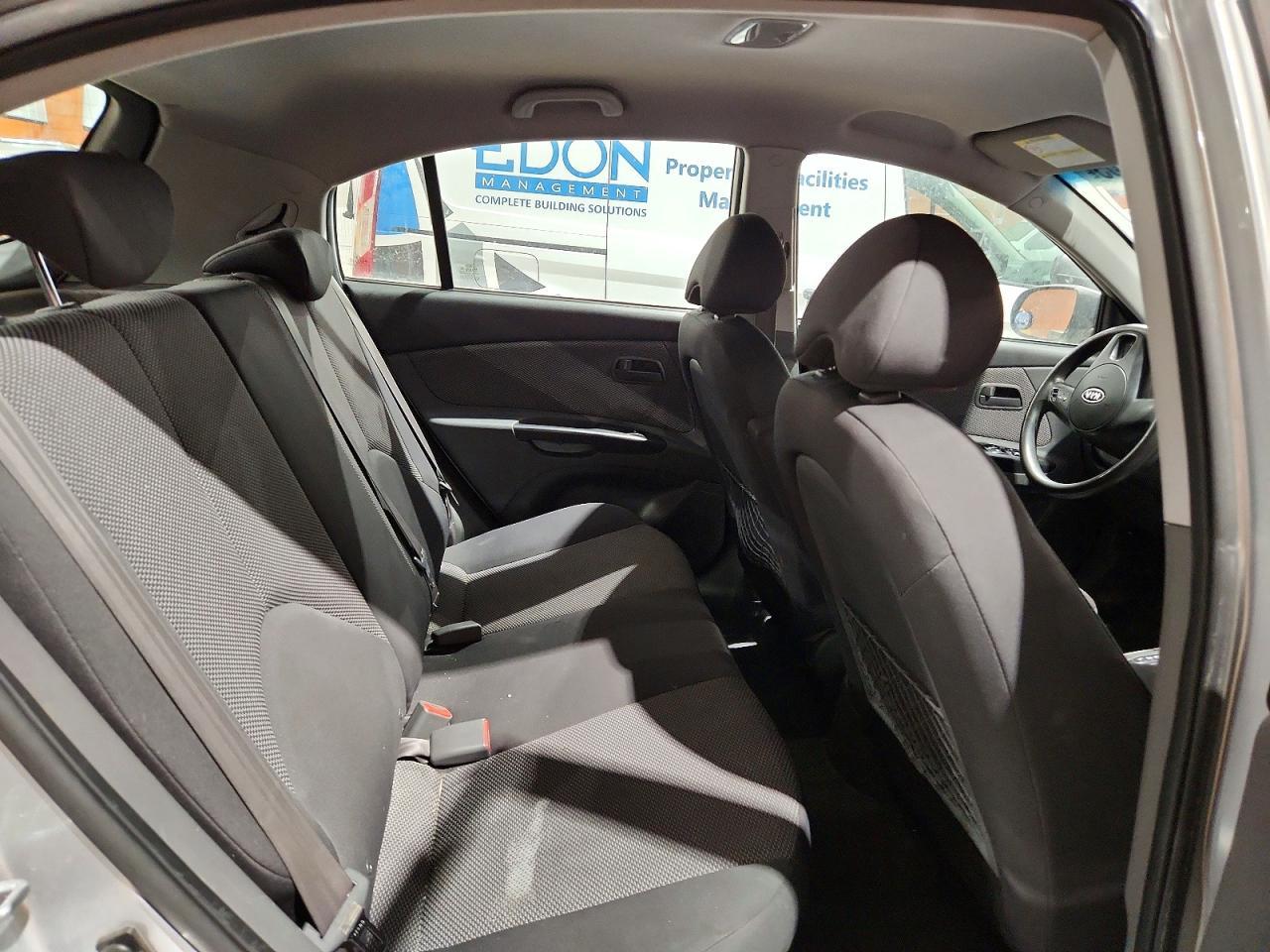 2011 KIA RIO