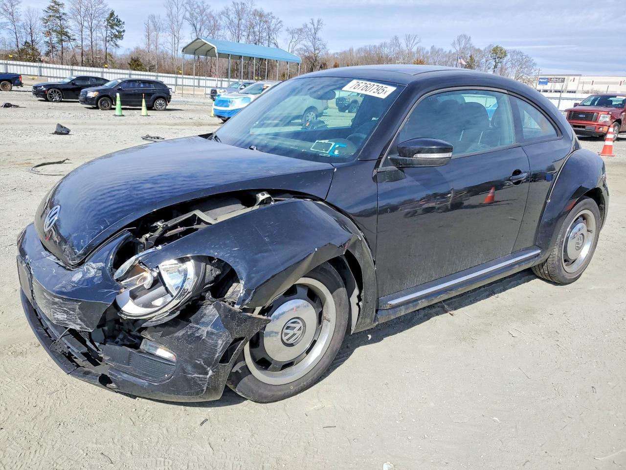 2012 VOLKSWAGEN Beetle