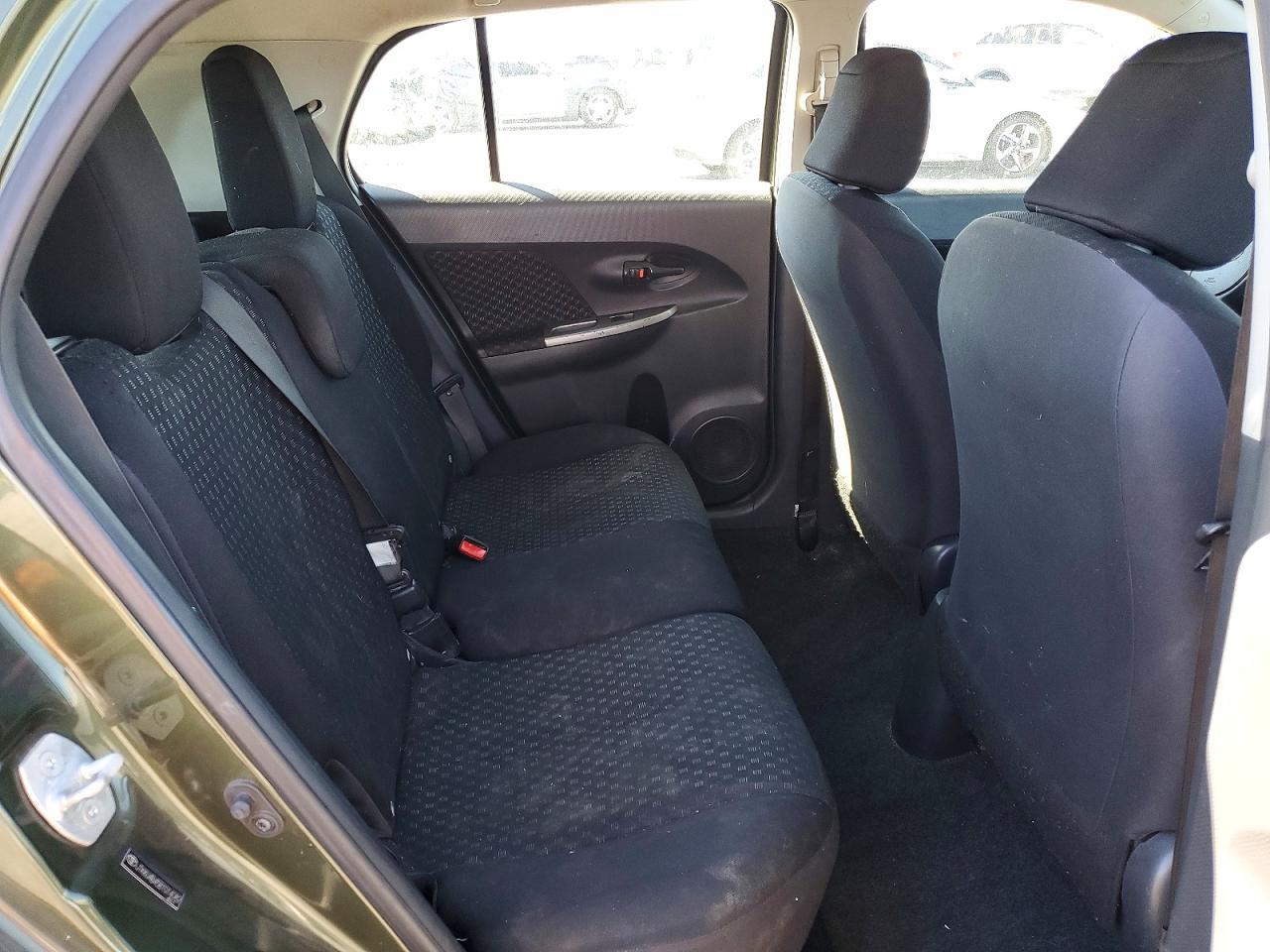 2011 TOYOTA SCION