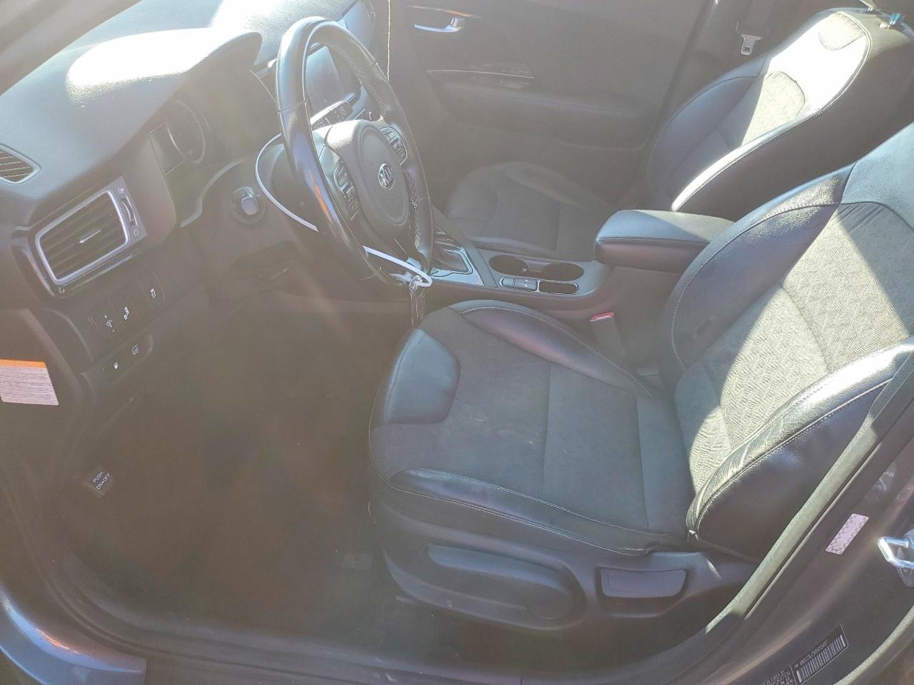 2017 KIA Niro