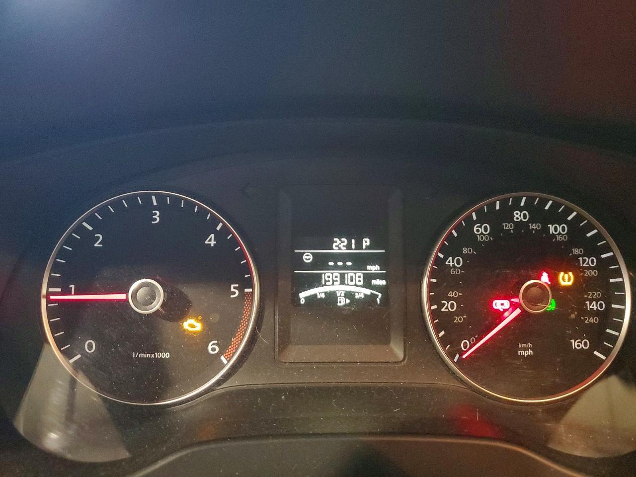2012 VOLKSWAGEN JETTA