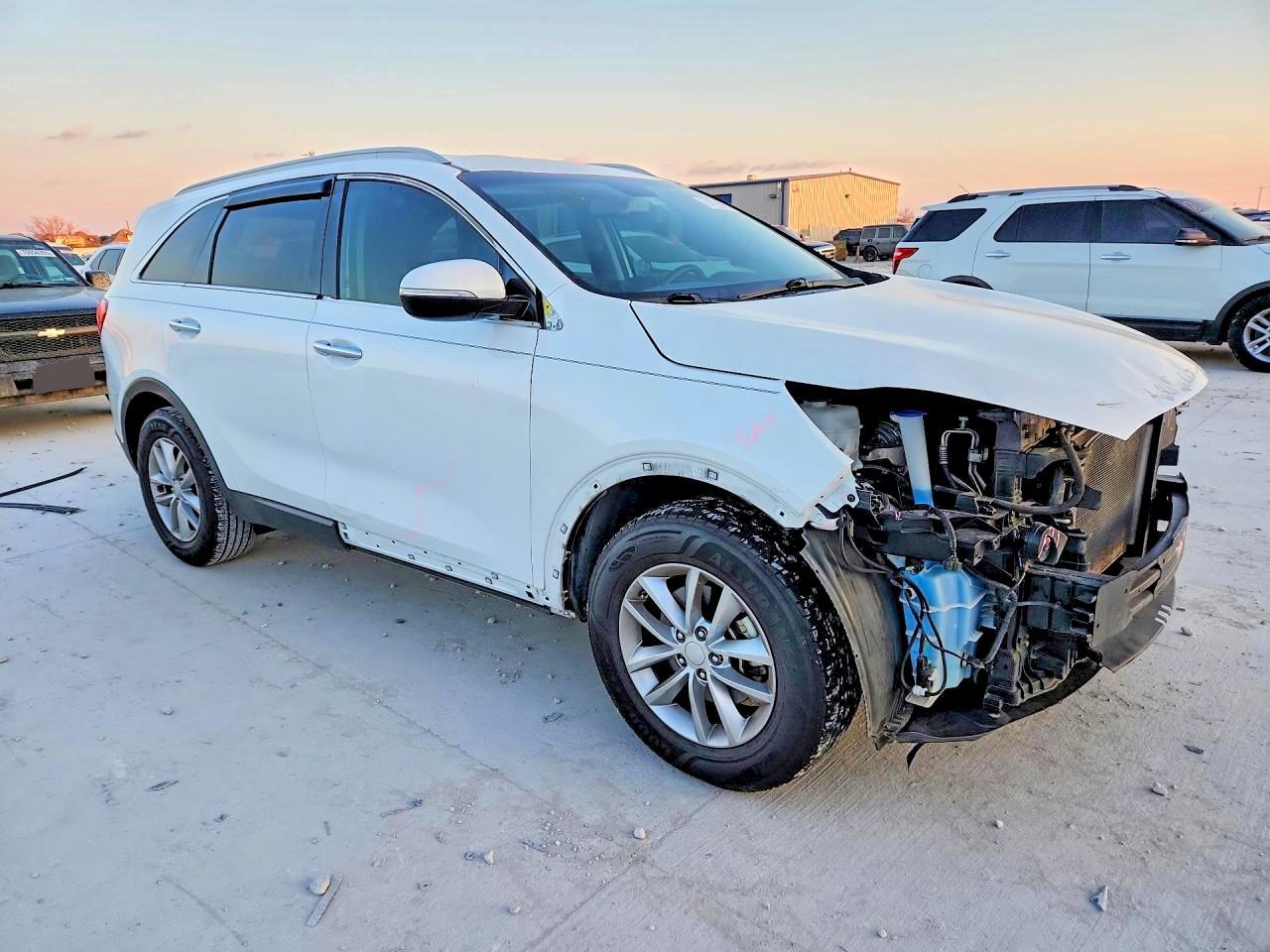 2017 KIA SORENTO