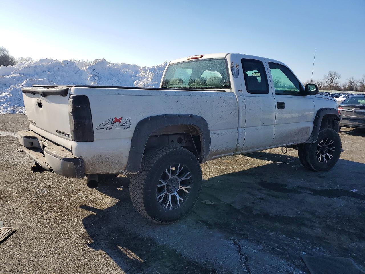 2004 CHEVROLET Silverado