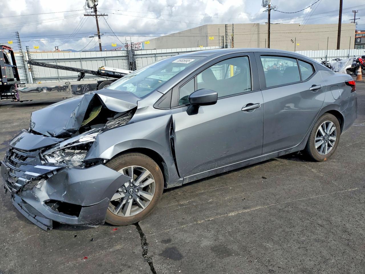2025 NISSAN VERSA