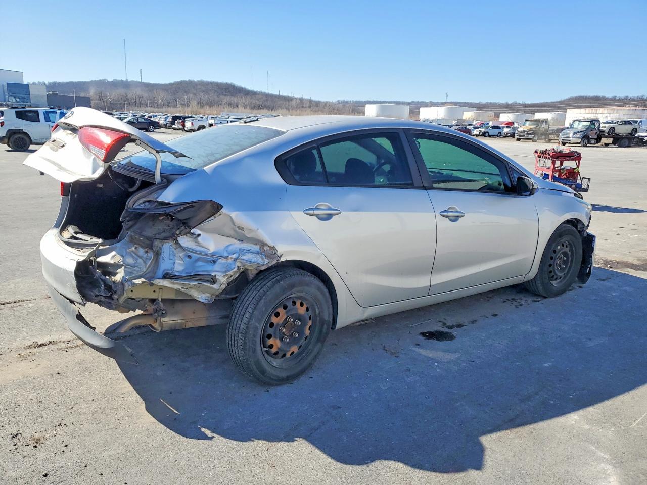 2017 KIA FORTE