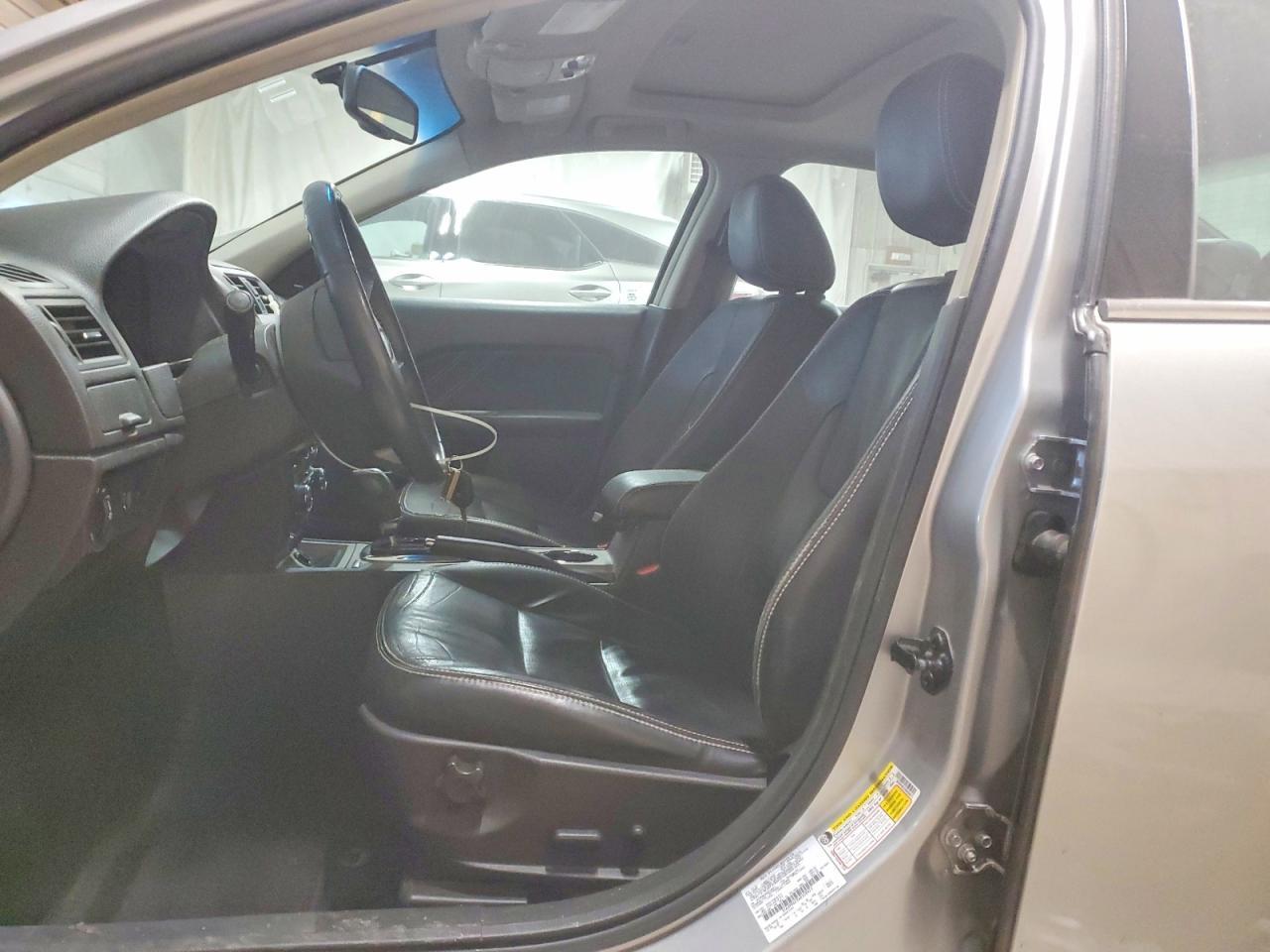 2010 FORD FUSION