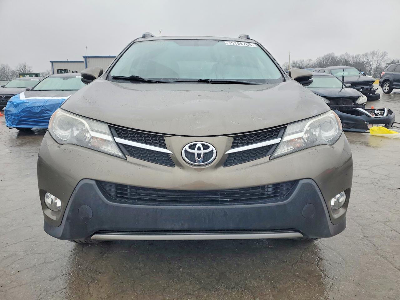 2015 TOYOTA RAV4